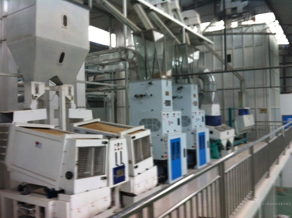 鋼架式大米加工設(shè)備(圖2) 鋼架式大米加工設(shè)備(圖2)