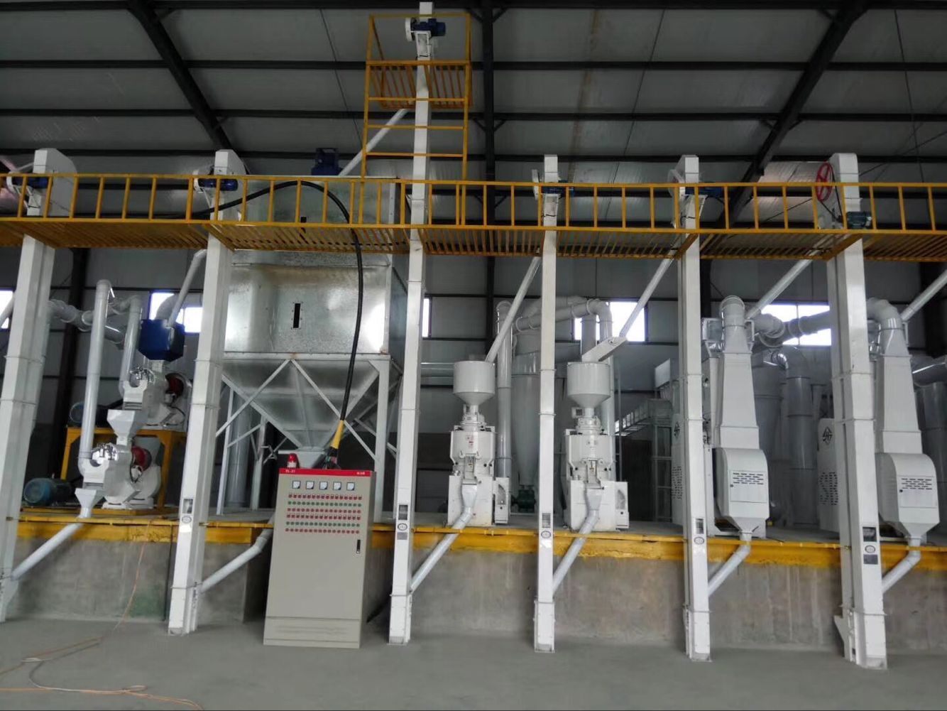 使用玉米加工設(shè)備如何不讓營養(yǎng)成分流失?(圖2) 玉米加工設(shè)備